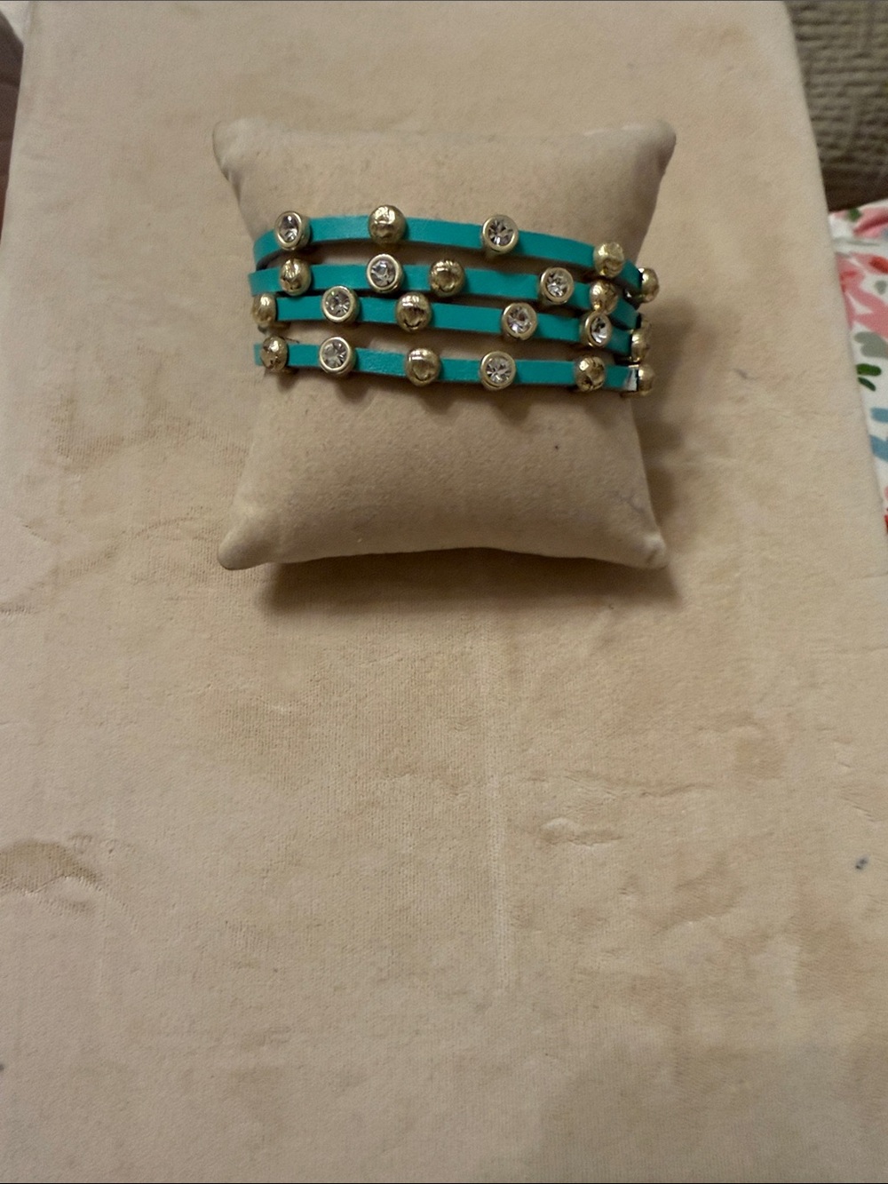 Fashion Jewelry Turquoise Multi-Row Crystal Stud Leather Wrap Bracelet;Sleek
